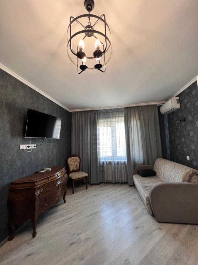 Уютная 1 Комнатная Квартира На Софии Русовой Apartment เคียฟ ภายนอก รูปภาพ